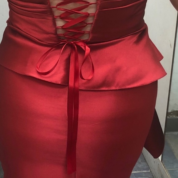 Marchesa off the shoulder red corset dress - Picture 3 of 3